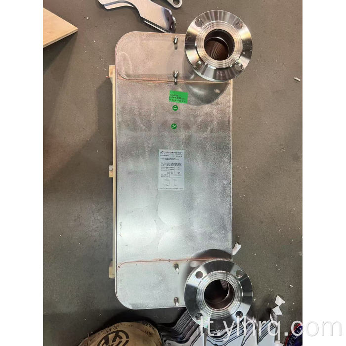 20 plokštelių apvalkalo ir vamzdžių šilumokaičiai